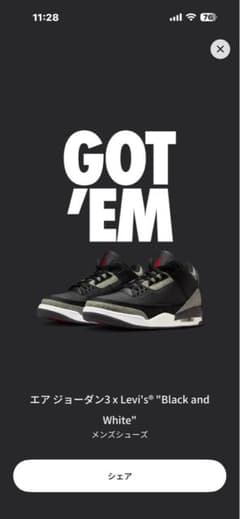 LEVI'S × AIR JORDAN 3 "BLACK AND WHITE"のサムネイル