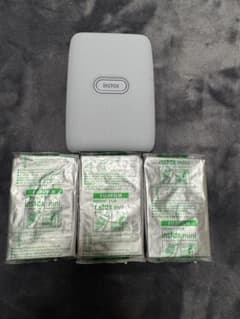 instax mini インスタントカメラ本体 フィルム3パック付きのサムネイル