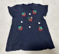 familiar いちご刺繍 ネイビー ワンピースのサムネイル