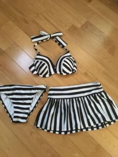 水着 ビキニのサムネイル