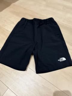 ノースフェイス　半ズボンのサムネイル