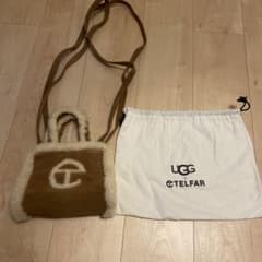 UGG x TELFAR ショルダーバッグ ブラウンのサムネイル