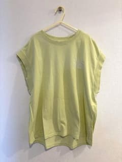REPIRI ARMARIO ライトグリーン Tシャツ Lのサムネイル