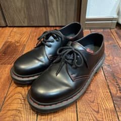 《最終値下げ》Dr.Martens 3ホール US7 赤ステッチのサムネイル