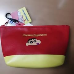 GU Crayon Shin-chan Pouch