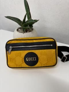 GUCCIグッチ ボディバッグ/ウエストバッグのサムネイル