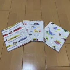 ヒオリエ　ガーゼハンドタオル（男の子）３枚セットのサムネイル
