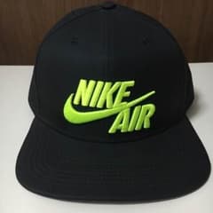 Nike キャップのサムネイル