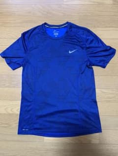 NIKE ナイキ Tシャツのサムネイル