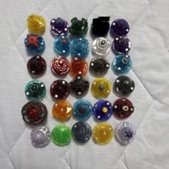 【セール中】（値下げ可能）ベイブレード フィールド　ランチャー　超大量セットのサムネイル