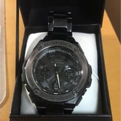 G-SHOCKのサムネイル