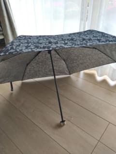Casablanca 花柄 折りたたみ傘 晴雨兼用のサムネイル