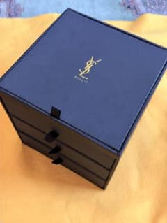 YSL BEAUTE 3段引き出し 収納ボックスのサムネイル