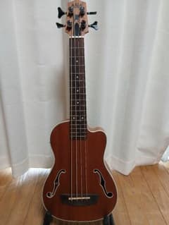 ウクレレベース KALA U-BASS Journeymanのサムネイル