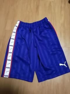 プーマ　ハーフパンツ　Sサイズのサムネイル
