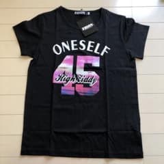 新品！未使用！黒色Tシャツのサムネイル