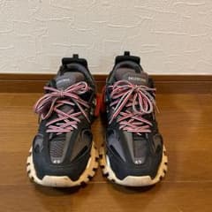 バレンシアガ　スニーカーのサムネイル