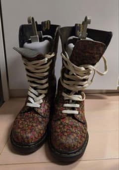 Dr. Martens 花柄 ブーツ　uk4のサムネイル