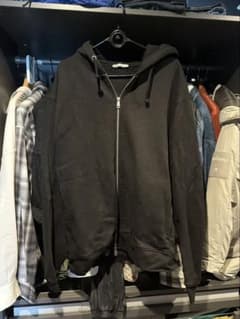 ZARA ジップアップパーカー ブラック XLサイズのサムネイル