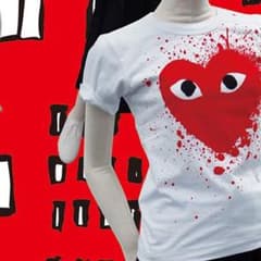 COMME des GARCONSの2015年クリスマス・スペシャルのサムネイル