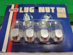 LUG NUT(ナット)のサムネイル