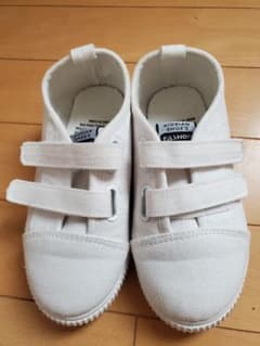 <美品> キッズ 靴 白 20cmのサムネイル