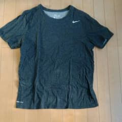 NIKE ナイキ Tシャツのサムネイル