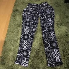 モノトーン☆サルエルパンツ 美品のサムネイル