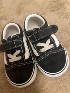 VANS キッズ スニーカー ブラック ホワイトのサムネイル