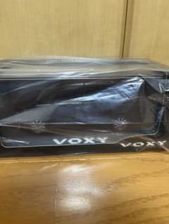 トヨタヴォクシー カラーサンプルミニカー アティチュードブラックマイカのサムネイル
