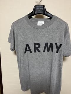 アメリカ軍（U.S. ARMY）のトレーニング用Tシャツ
