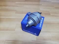 R53ミニクーパー　エンジンマウントのサムネイル