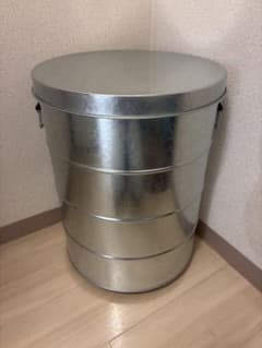 引っ越し処分】OBAKETSU ライスストッカー 30kg シルバー - メルカリ