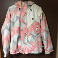 VOLCOM ウェア ジャケット値下げ☺︎のサムネイル