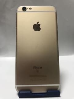 【ぐで様専用】iPhone 6s Gold 64 GB auのサムネイル