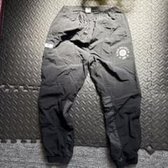 New Balance M ブラックのサムネイル
