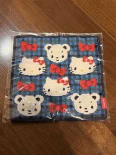 ハローキティ ファミリア ハンカチ 青 - メルカリ