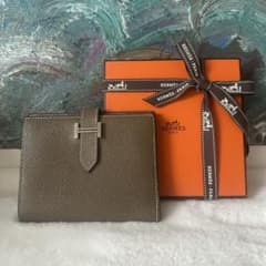 エルメス べアンコンパクト エトゥープ シルバー金具 Y刻印 近年モデル 