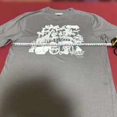 動物イラストプリント グレー Tシャツ Mサイズ　ミナペルホネンのサムネイル