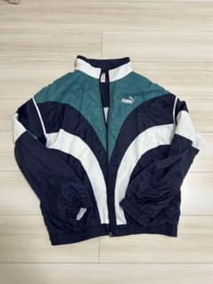 PUMA プーマ ヴィンテージ　ナイロンジャケット 万国旗タグのサムネイル
