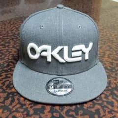 オークリー　OAKLEY　キャップ　ニューエラのサムネイル