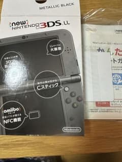 Newニンテンドー3DS LL メタリックブラックのサムネイル