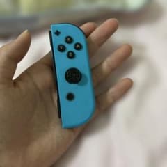 Nintendo Switch Joy-Con ブルーのサムネイル