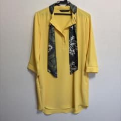ZARA BASIC ザラ イエロー スカーフ付きシャツのサムネイル