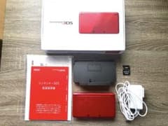 ニンテンドー3DS 赤 本体 充電器・SDカード付き　極美品のサムネイル