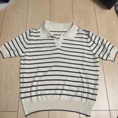 ＶネックTシャツのサムネイル