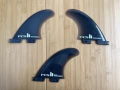 FCS II PERFORMER フィン ミディアム　中古品　ソフトフィン