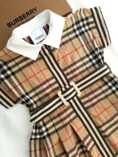 バーバリー現行ベビーワンピース 美品 85 ベージュノバチェックベルト