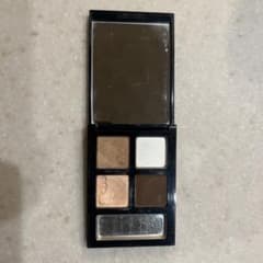 BOBBI BROWN マルチカラーアイシャドウパレットのサムネイル