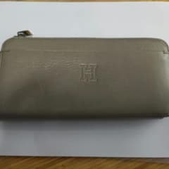 ヒロフ ファスナー長財布 Ｌ字 グレージュ レザー A98655のサムネイル